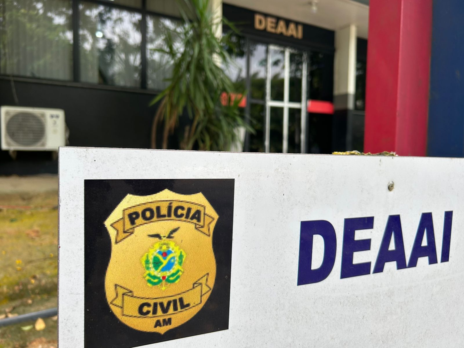 Polícia ouve menor suspeito de estupro coletivo de adolescente em Manaus