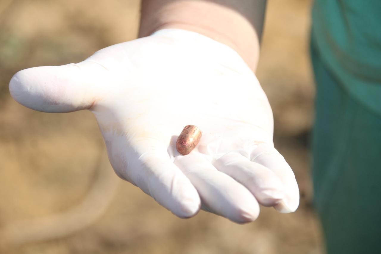 CV quis passar recado ao atirar no olhos do suspeito de matar mãe de influencer, diz polícia