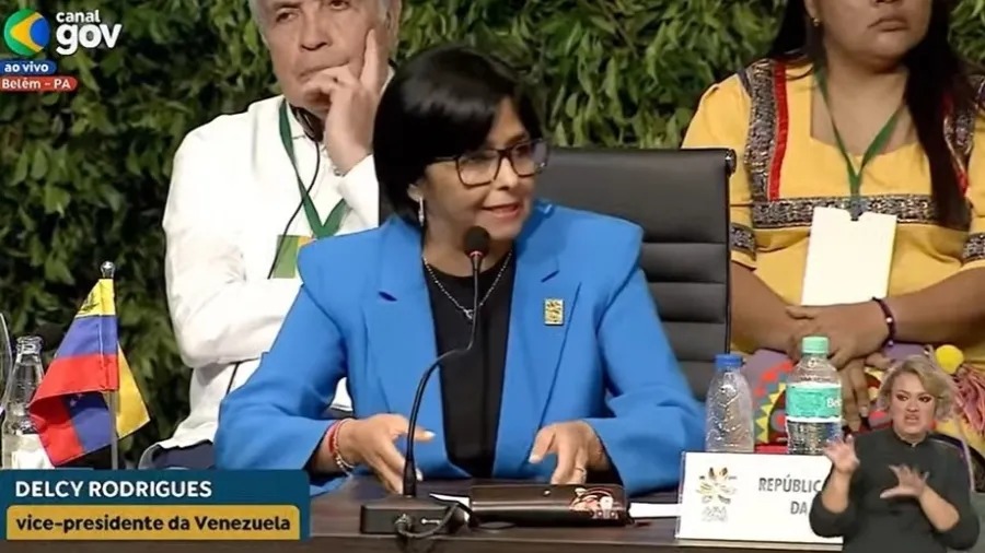 Trump afirma que vice-presidente da Venezuela se colocou à disposição dos EUA