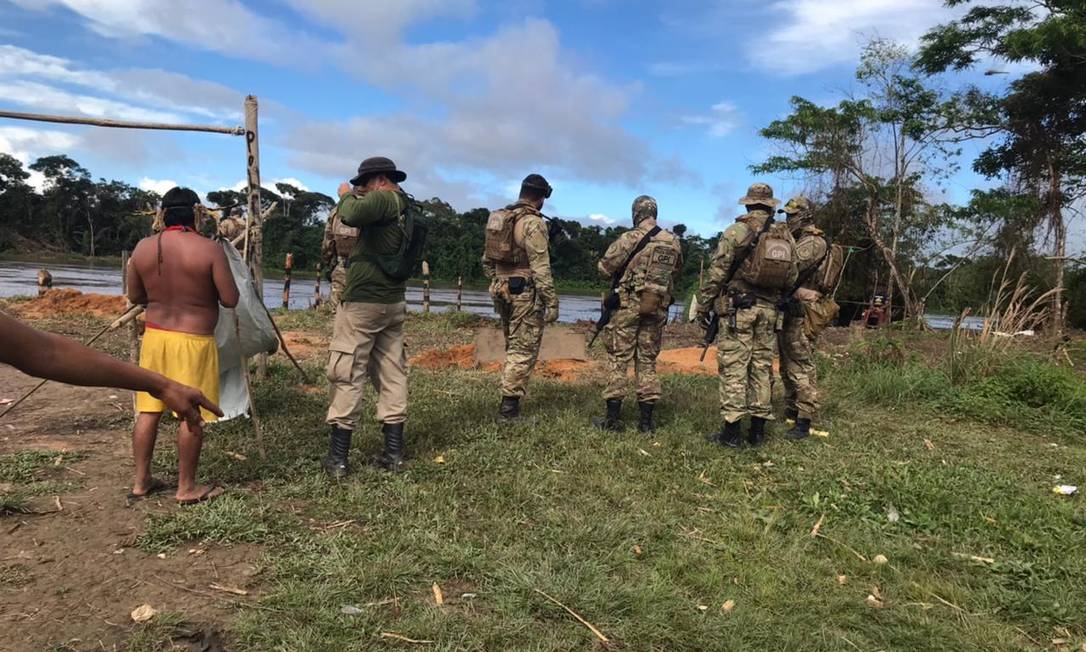Garimpeiros atiram contra PF durante conflito em terras Yanomami
