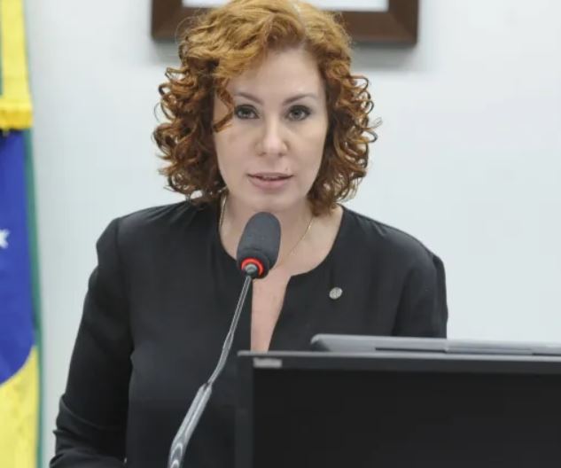 Carla Zambelli depõe hoje à PF sobre suspeita de contratar hacker para invadir sistema do CNJ