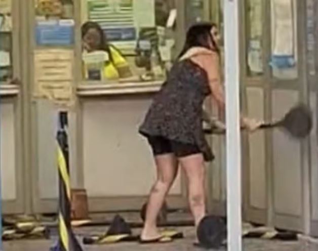 Ex-funcionária de lotérica destrói estabelecimento ao receber R$ 13 de rescisão