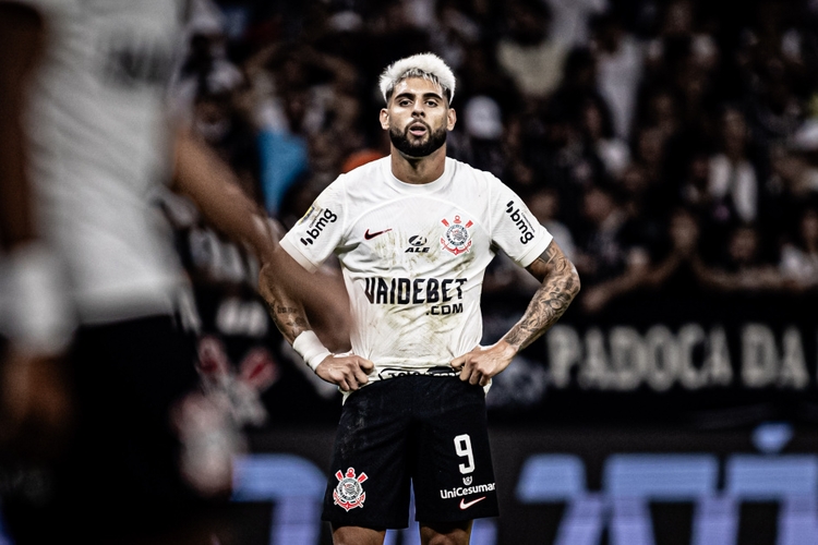 Corinthians vence São Bernardo e vai para terceira fase da Copa do Brasil 