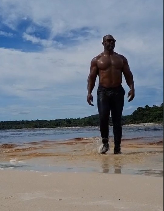 Prefeitura divulga alerta sobre áreas de risco após morte de lutador de MMA no Amazonas