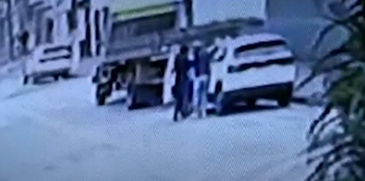 Envolvido em roubo de carro da equipe do Lula é morto ao resistir à prisão; 2 são presos