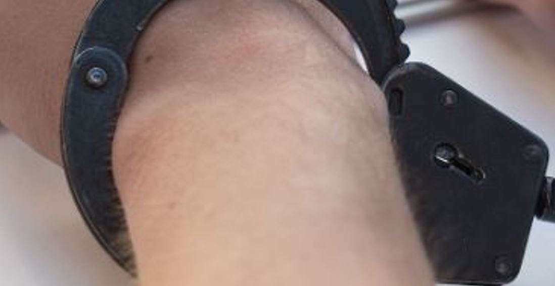 Homem é condenado por matar e esconder corpo da esposa debaixo de cama em Manaus