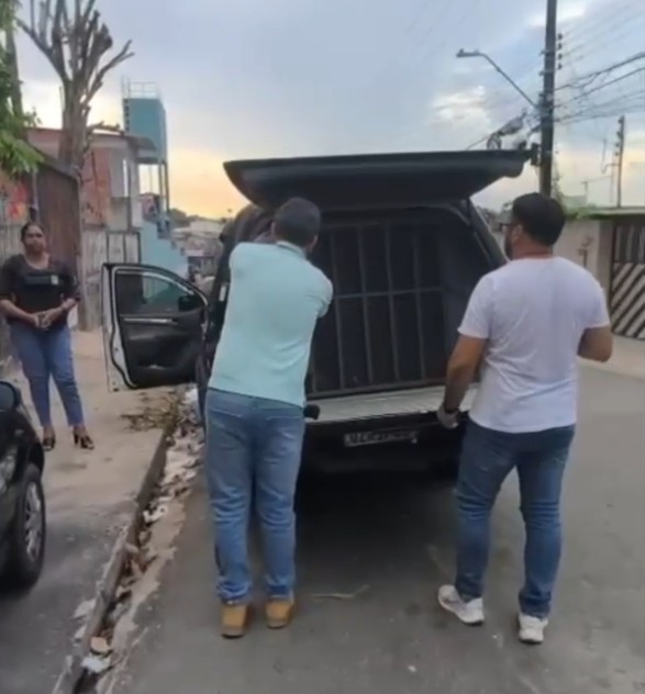 Homem é preso por divulgar vídeos pornográficos de crianças em Manaus