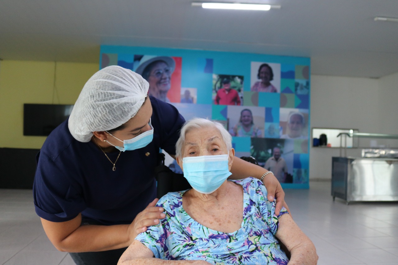 Prefeitura abre processos seletivos para Fundação Dr. Thomas e Parque do Idoso