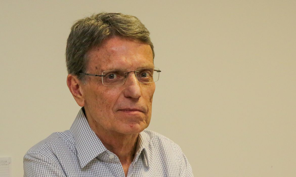 Presidente da EBC é demitido após fazer post chamando apoiadores de Israel de 'idiotas'