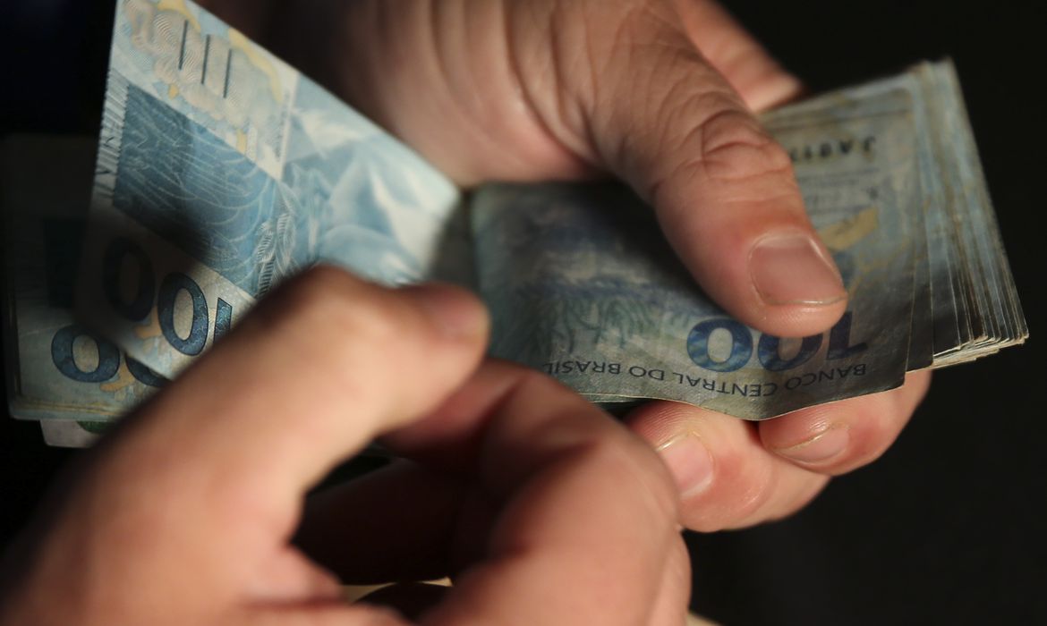 Caixa conclui hoje pagamento da parcela de abril do Auxílio Brasil