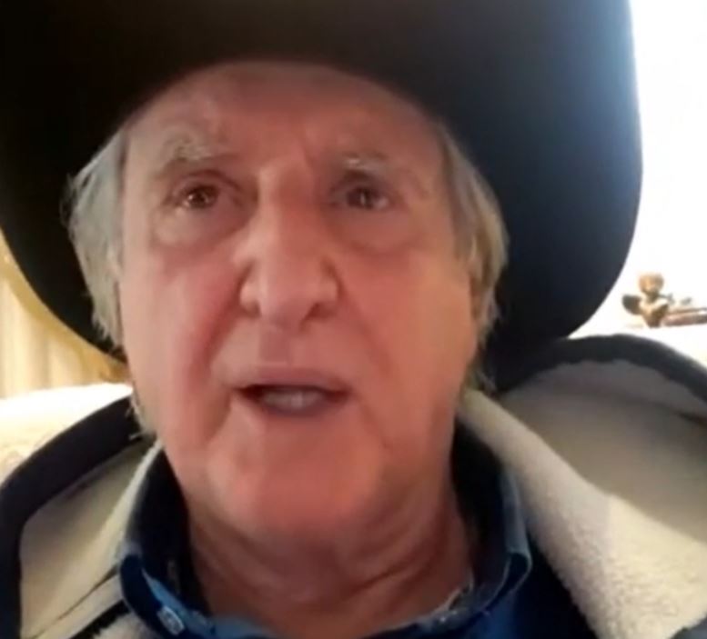 Sérgio Reis é proibido de se aproximar do STF e terá perfis bloqueados nas redes sociais