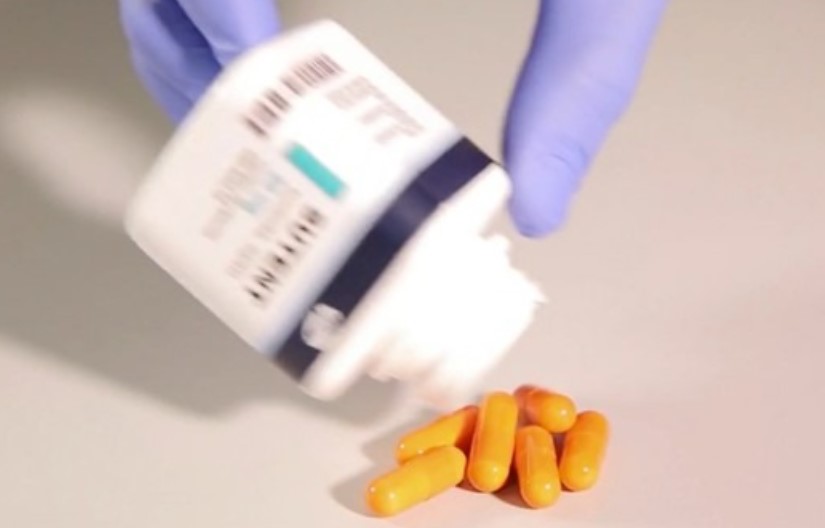 Mulher é condenada por tráfico de medicamentos falsificados