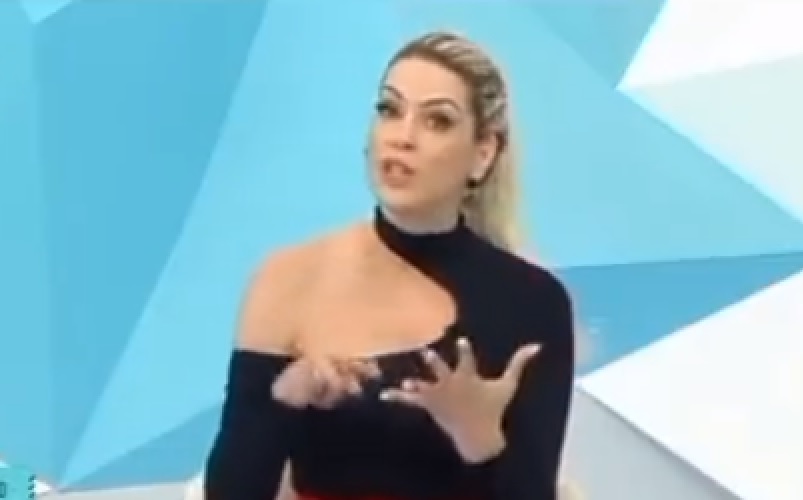 Revoltada, Renata Fan desabafa após ser acusada de destratar cabeleireira da Band