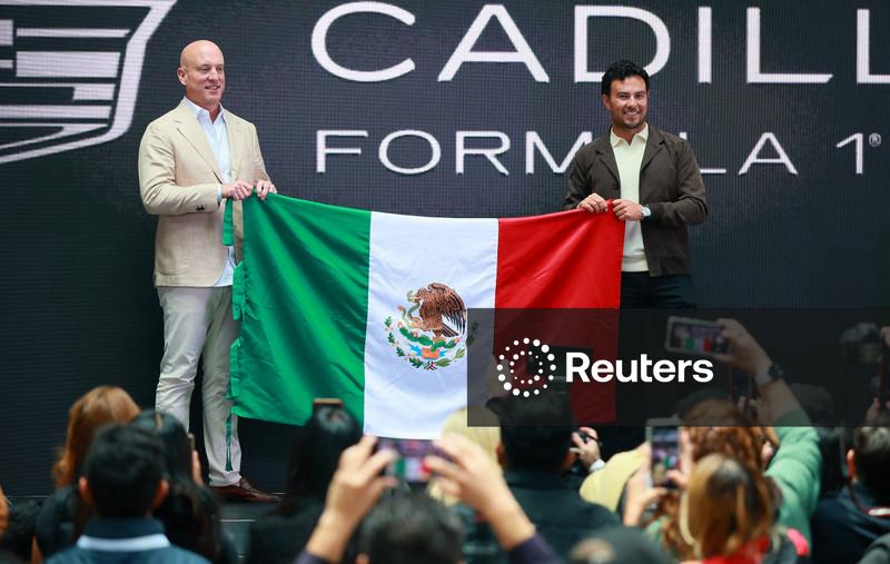 Mostrem paixão, mas respeitem o vencedor da corrida, diz Pérez aos fãs da F1