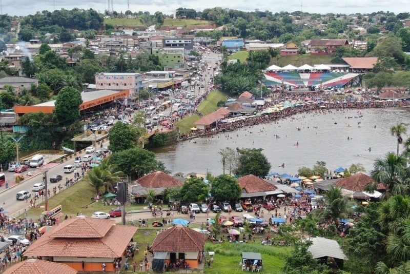 Seca no Amazonas faz prefeitura decretar racionamento de água 