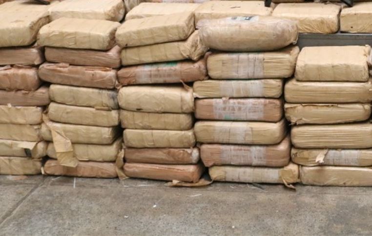 Operação prende seis pessoas e apreende 2 toneladas de drogas no Amazonas