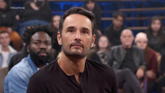 Rodrigo Santoro fala sobre rejeição do público por papel de travesti em 'Carandiru': 'Não foi fácil'