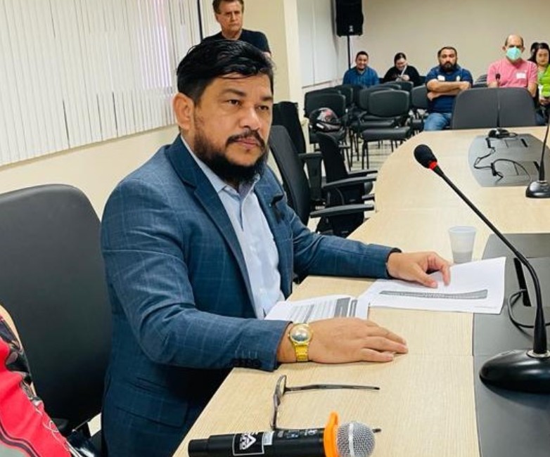 De sargento a vereador: Saiba quem é Rosinaldo Bual, preso em operação do MP-AM