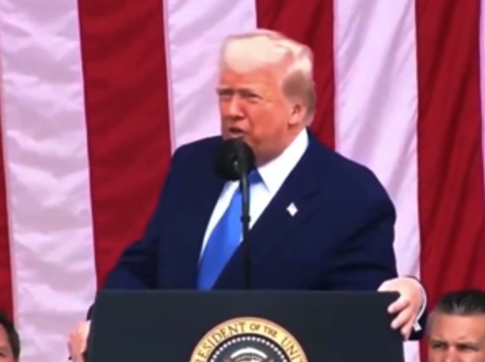 Tarifaço de Trump é reestabelecido pela Justiça após recurso do governo