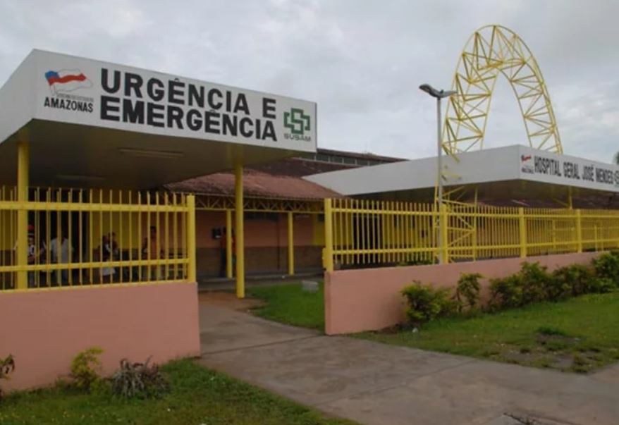 Homem fica ferido após bater com moto em buraco em Itacoatiara