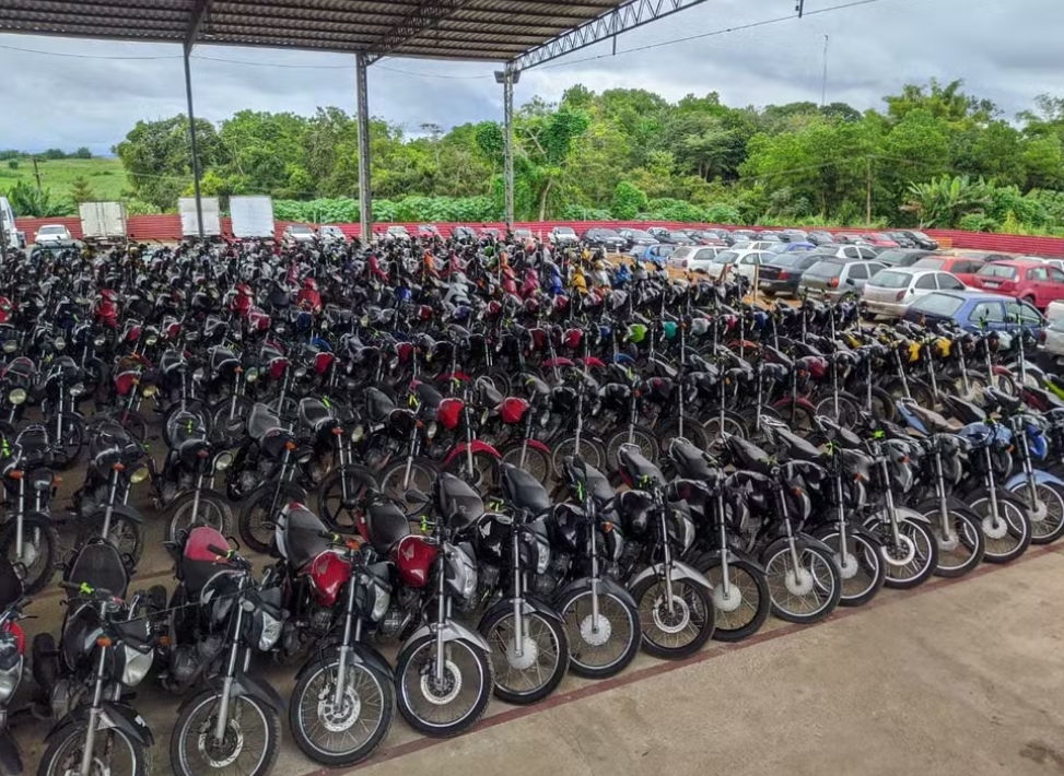 Detran-AM promove leilão de 305 veículos nesta segunda; veja como participar