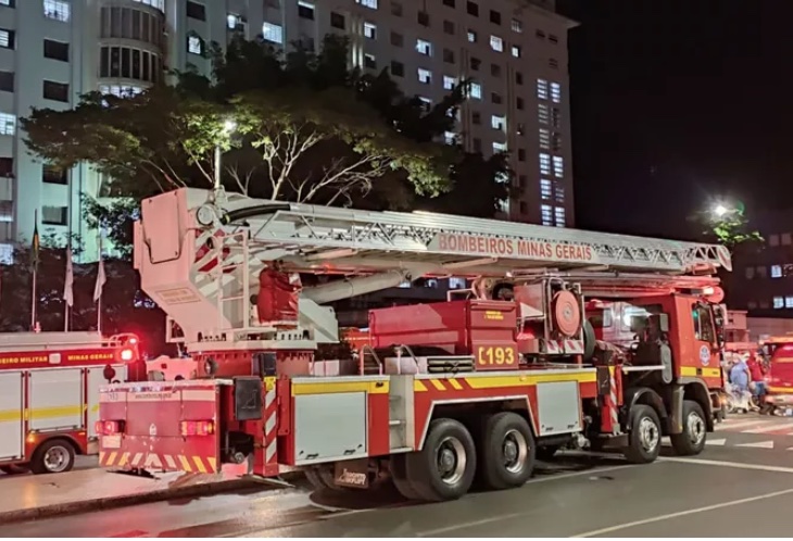 Hospital da Santa Casa pega fogo em Belo Horizonte