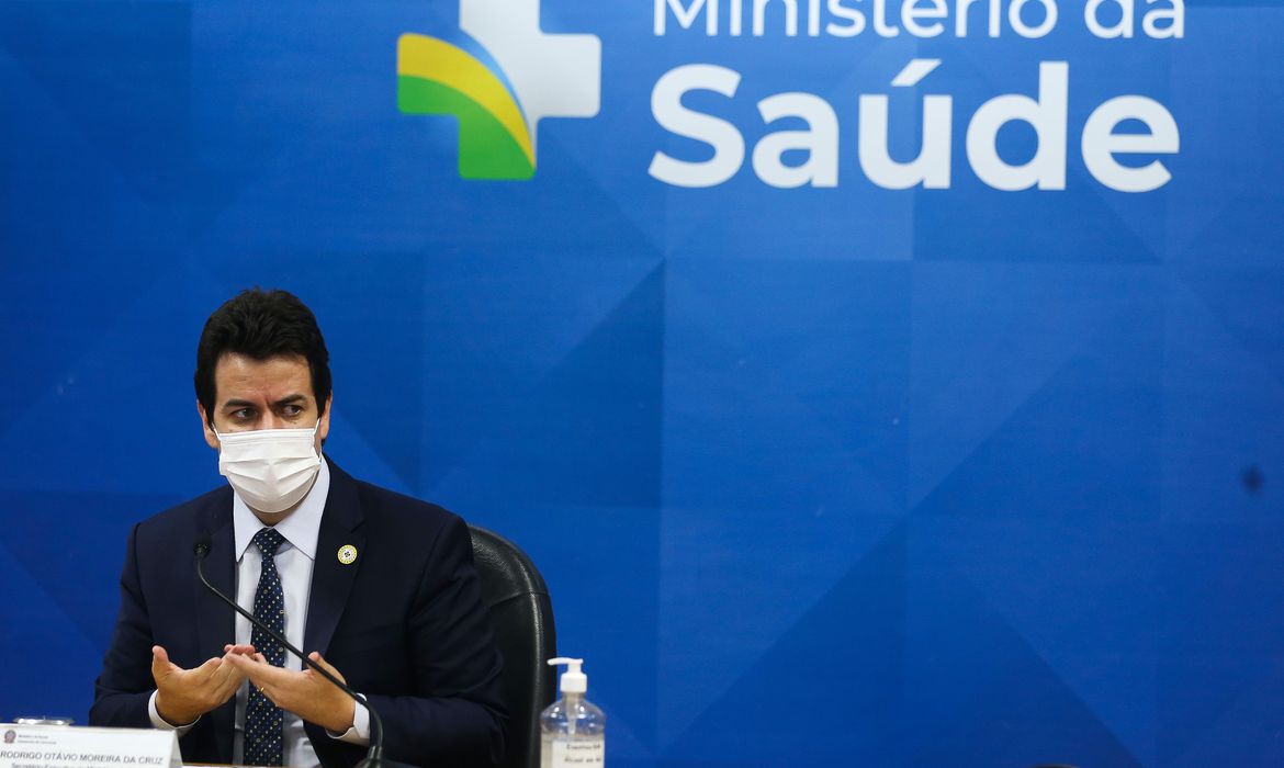 Saiba como comprovar vacinação contra covid-19 após ataque de hackers ao ConectSUS