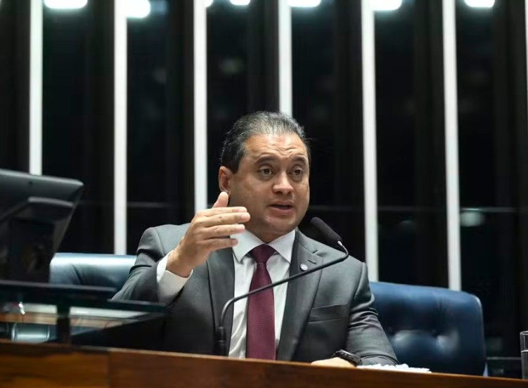 PF prende filho do 'Careca do INSS' e mira senador Weverton Rocha em nova operação 