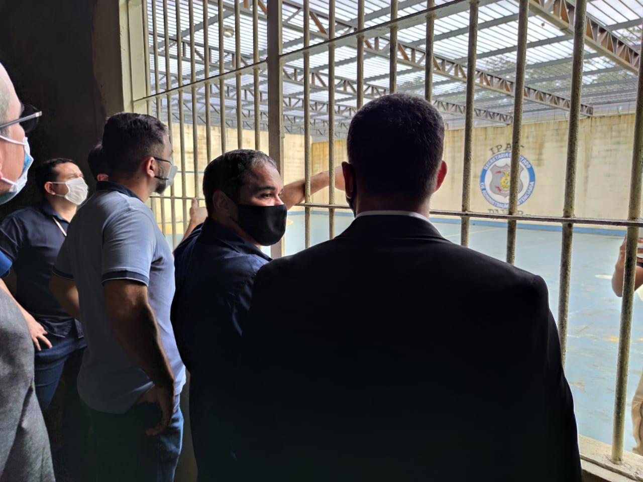 Após ataque do CV, Depen faz visita a presídios de Manaus