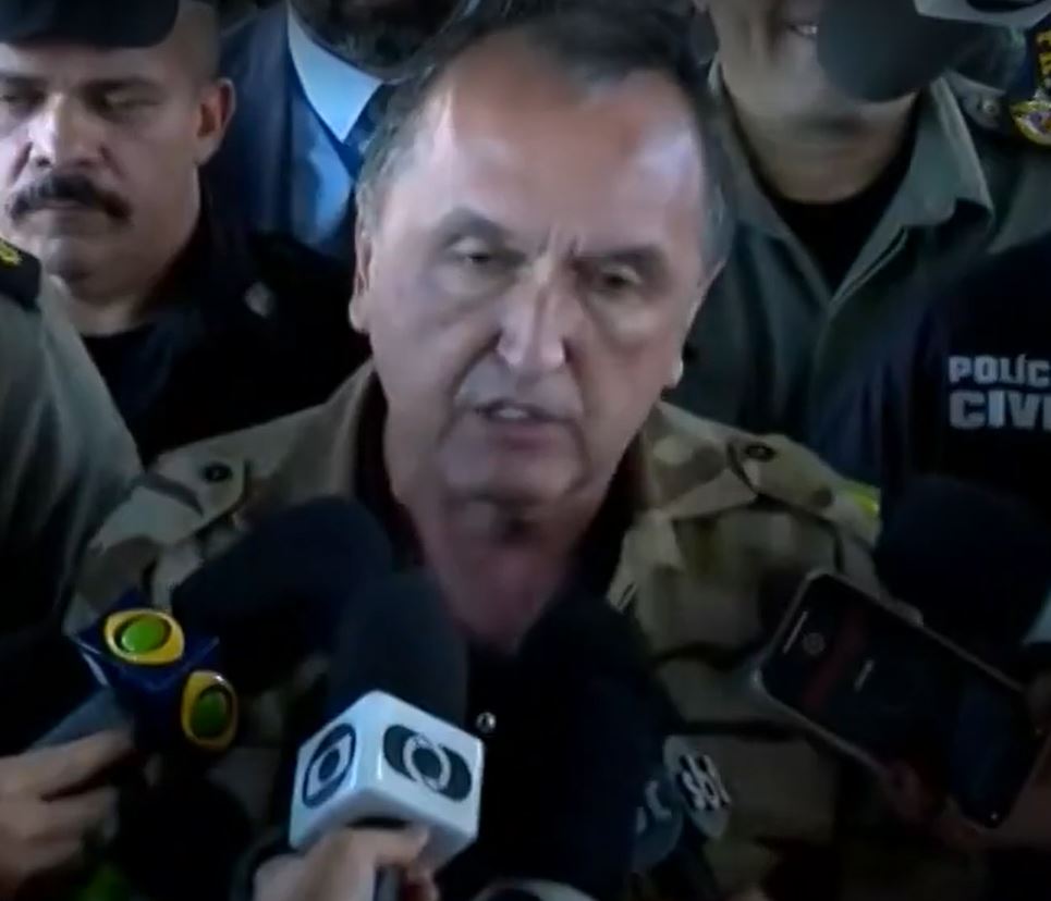 Secretário de Segurança diz que Lázaro estava com R$ 4 mil no bolso 