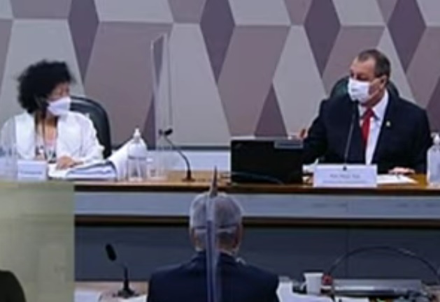 Aziz repreende fala de Yamaguchi sobre vacina: 'não acreditem nela'