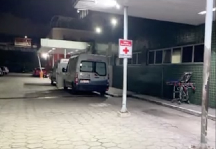 Amigos são baleados durante ataque de criminosos em rua de Manaus