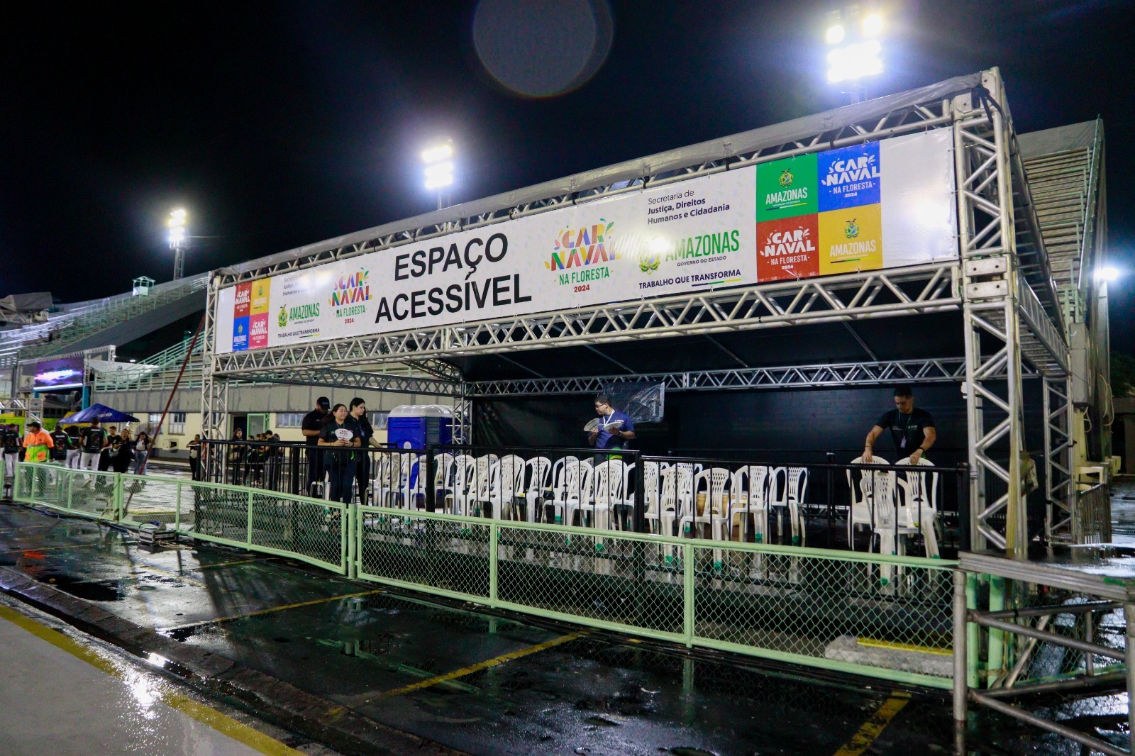 Sambódromo de Manaus terá espaço exclusivo e transporte adaptado para PcDs
