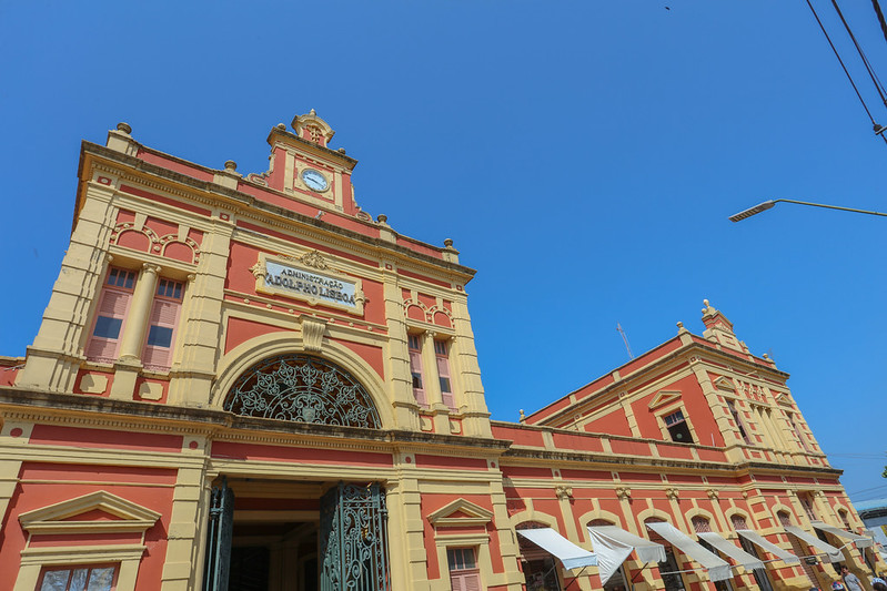 Veja funcionamento dos serviços essenciais no réveillon em Manaus