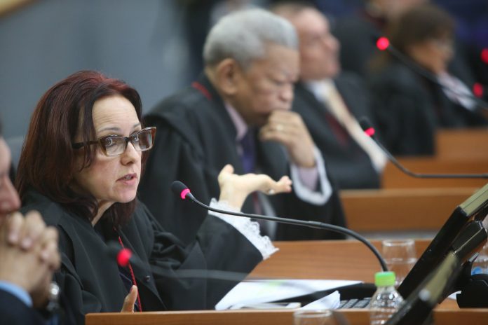 Servidor do Amazonas transferido do seu posto contra sua vontade reverte decisão