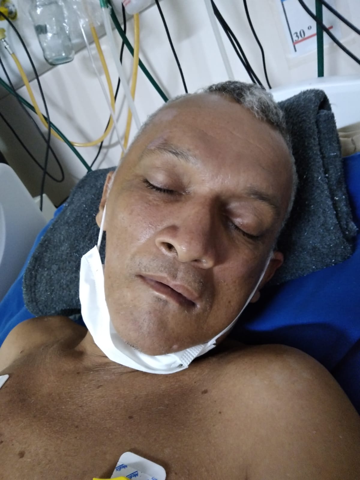 Hospital procura familiares de pacientes internados após serem agredidos em Manaus