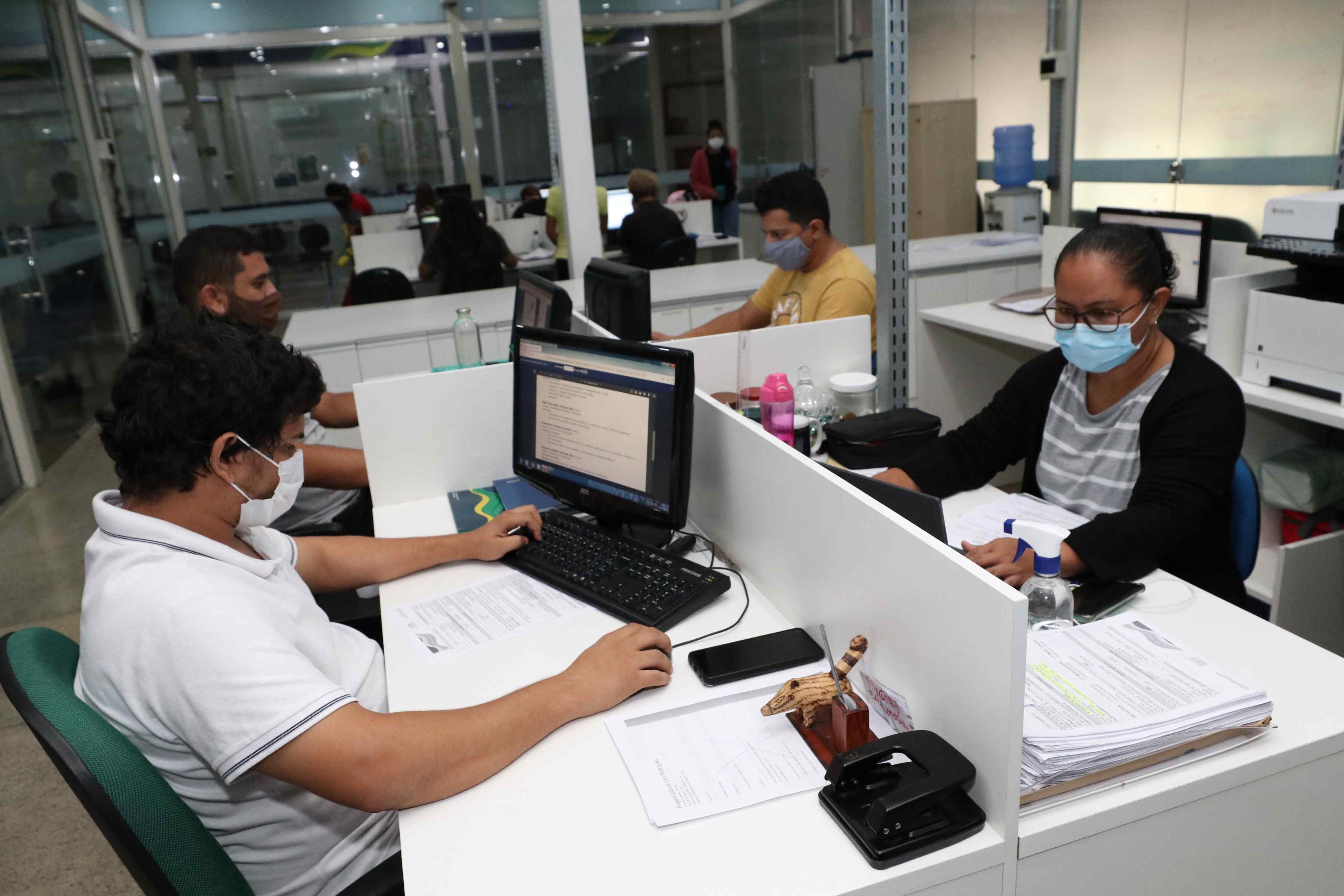 Instrutor e mais: Sine Amazonas divulga mais de 100 vagas de emprego nesta quarta