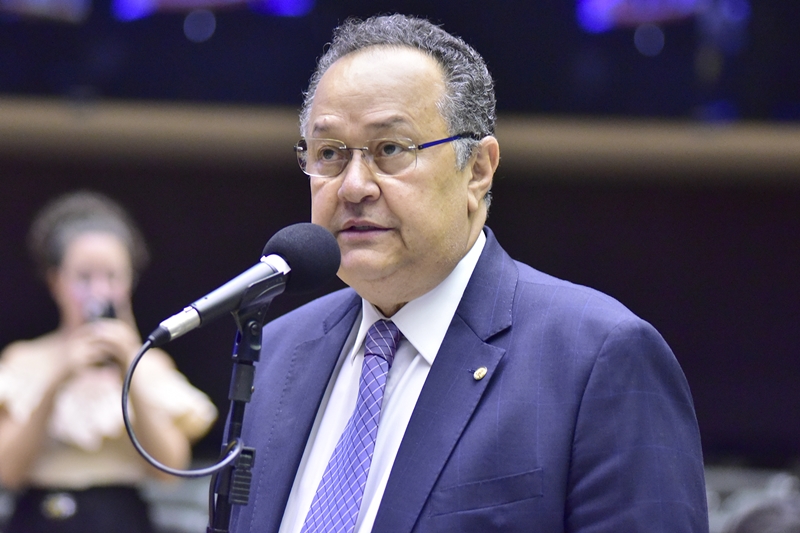 Saiba o que motivou cassação de mandato do deputado Silas Câmara