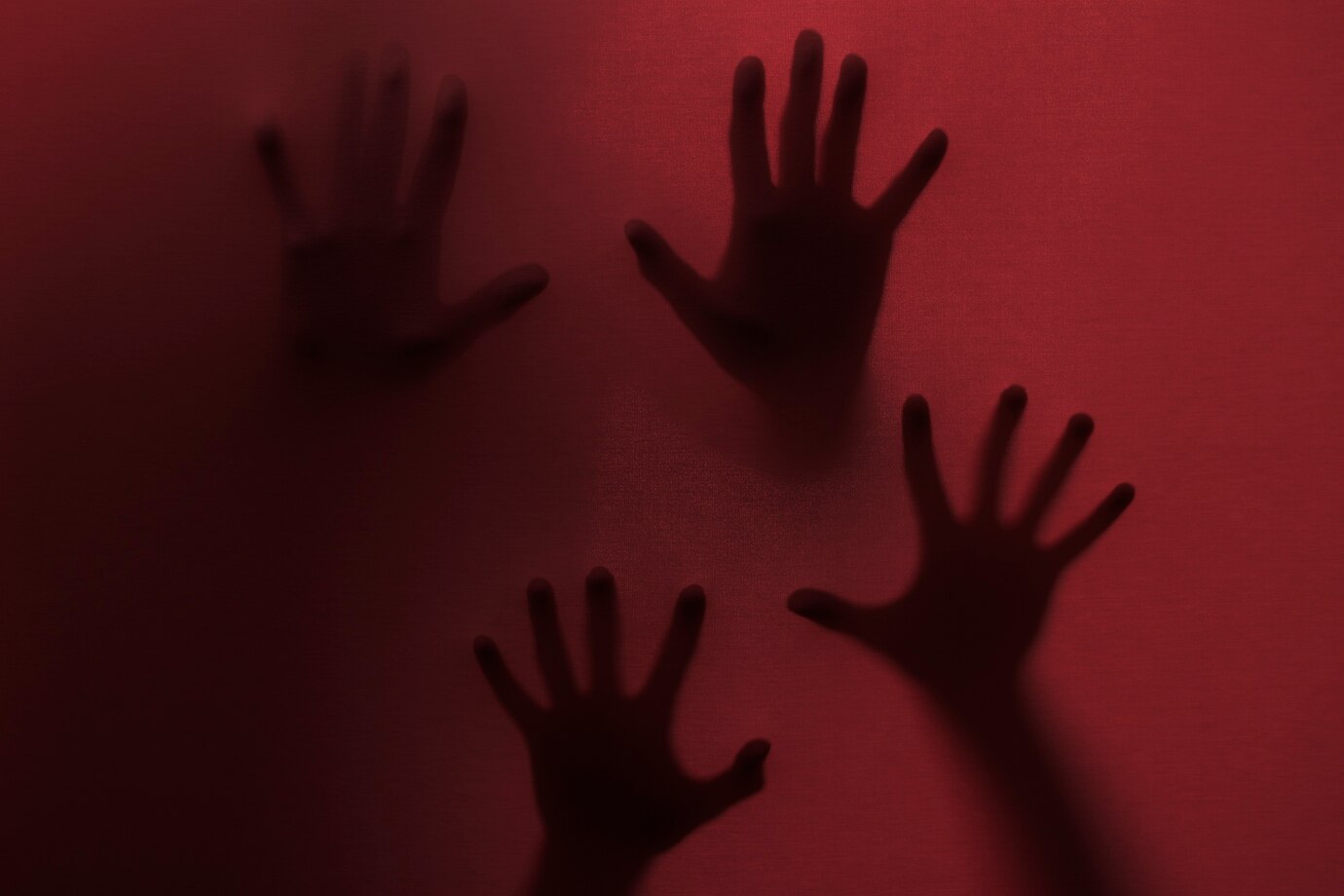 Dupla é presa por participar de estupro coletivo de garota de 13 anos em Manaus