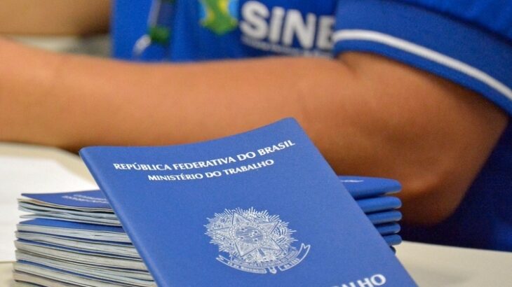 Confira vagas de emprego divulgadas pelo Sine AM para quarta-feira