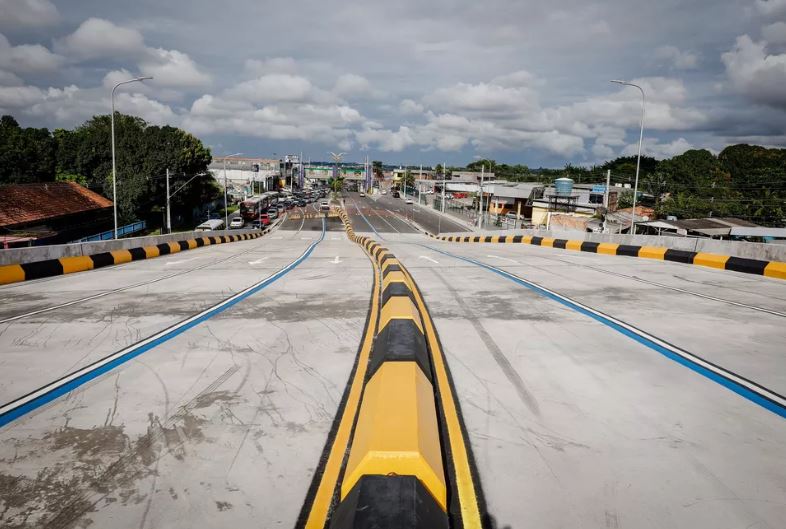 Viaduto é interditado em Manaus para passar por nova manutenção 