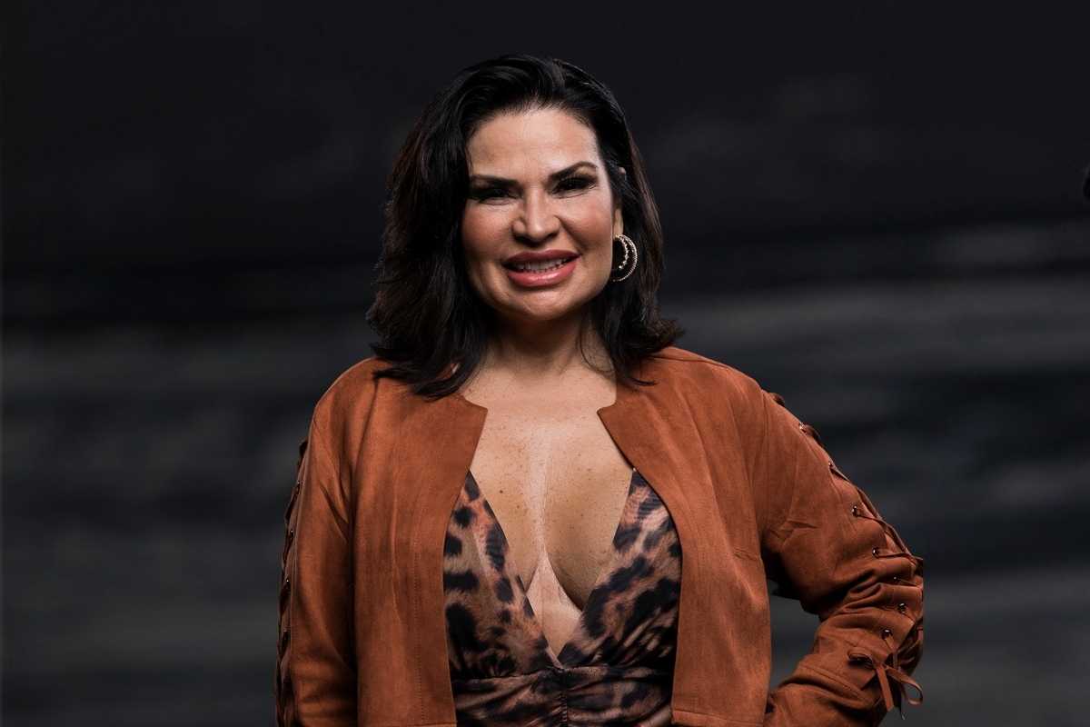 Solange Gomes está entre os 4 finalistas de A Fazenda 13