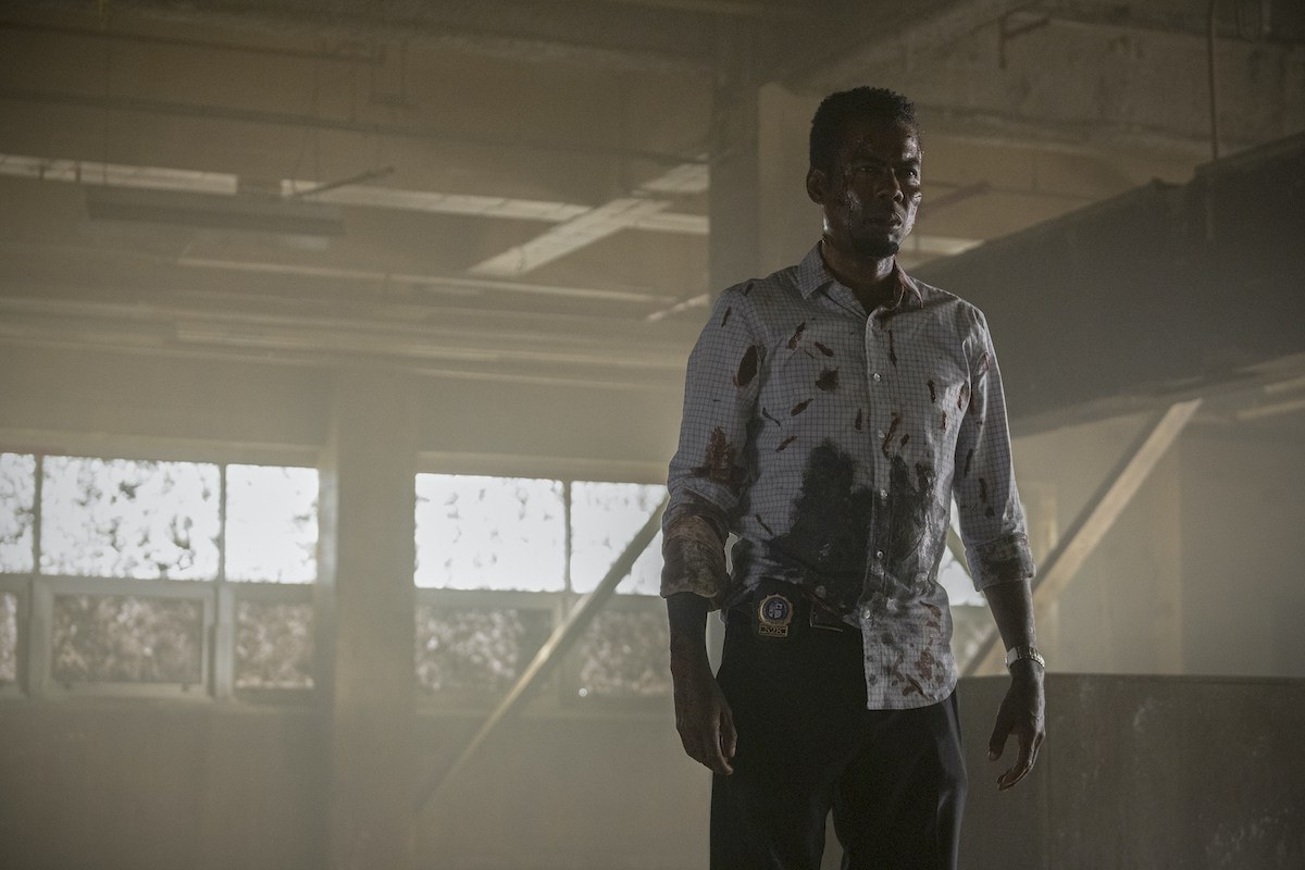 Chris Rock é destaque em fotos do novo filme da franquia Jogos Mortais