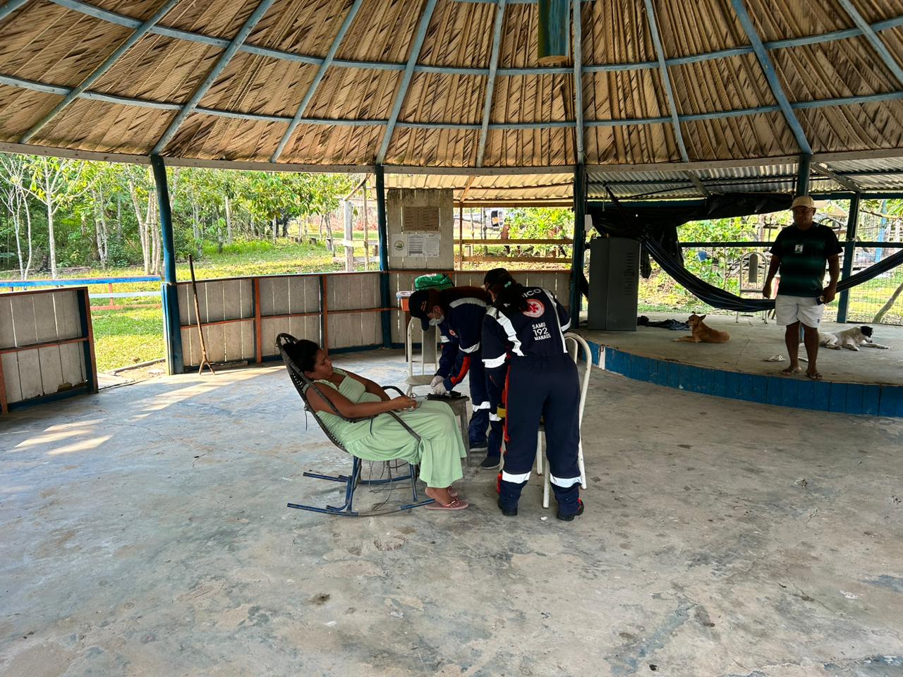 Grávida com risco de aborto é resgatada de comunidade isolada no Amazonas