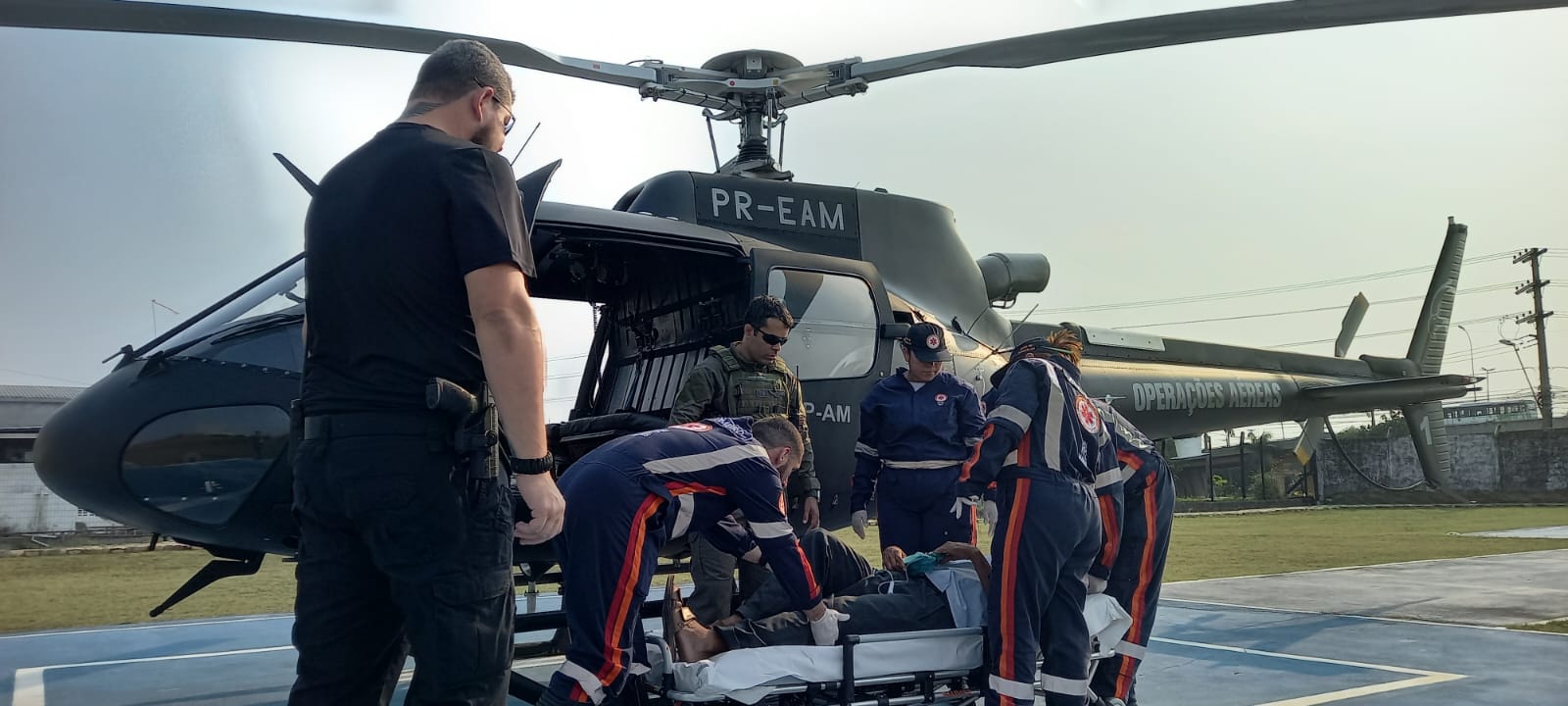 Helicóptero socorre adolescente e idoso em estado grave na zona rural de Manaus