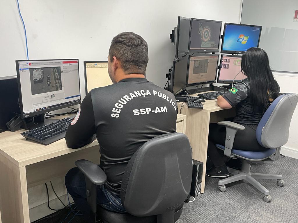 Motorista de app é encontrado em mata após ser rendido por assaltantes em Manaus