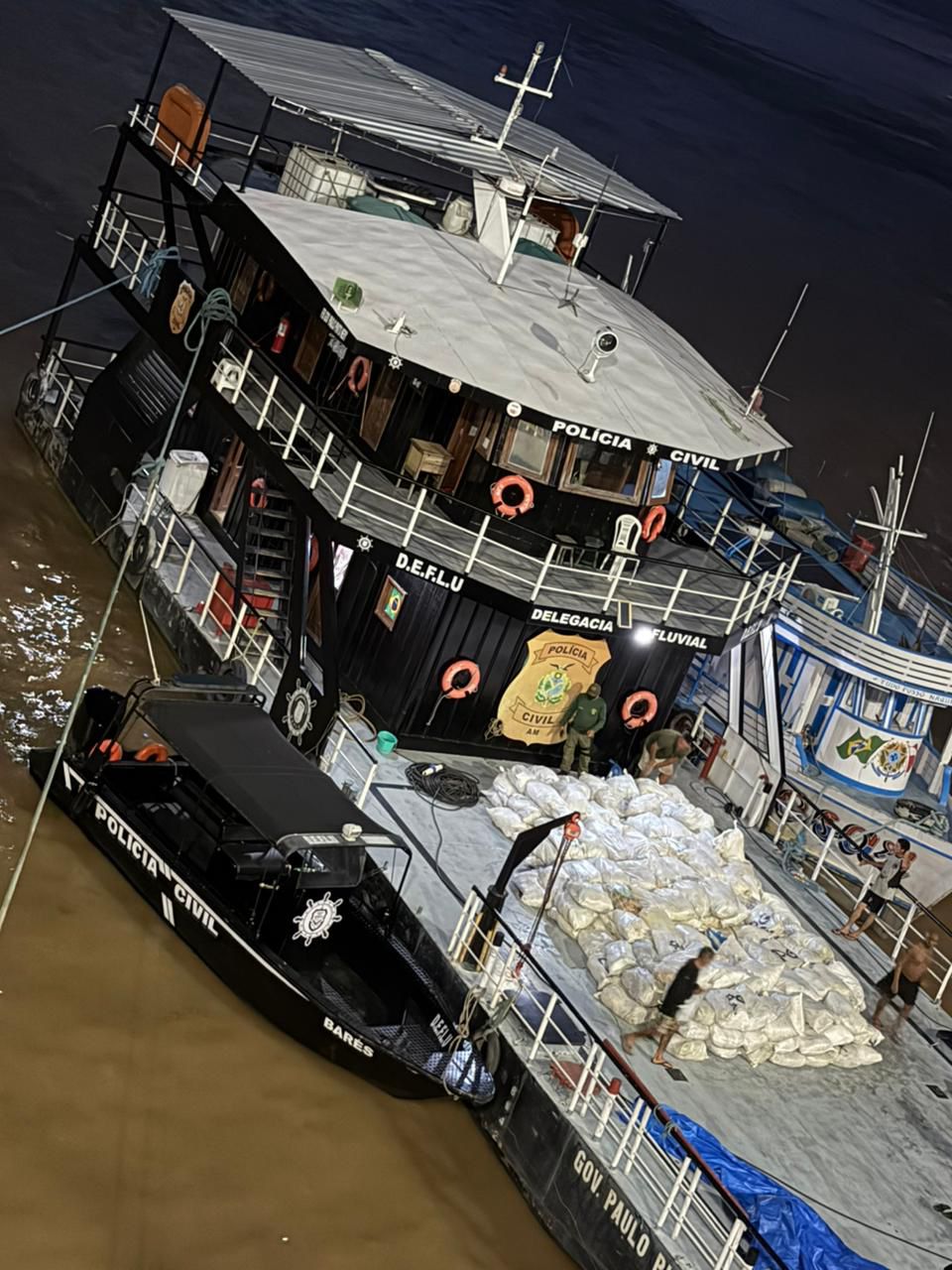 Polícia Civil apreende 12 toneladas de pirarucu ilegal no Amazonas