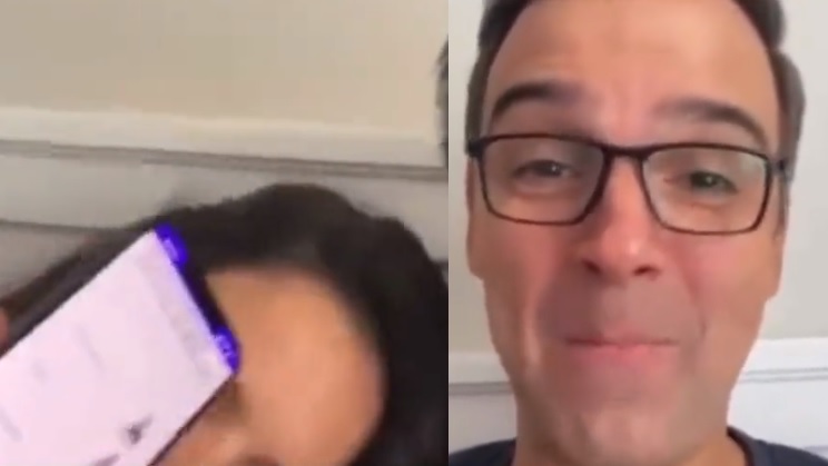 Mulher de Tadeu Schmidt aparece votando no paredão do BBB23; vídeo