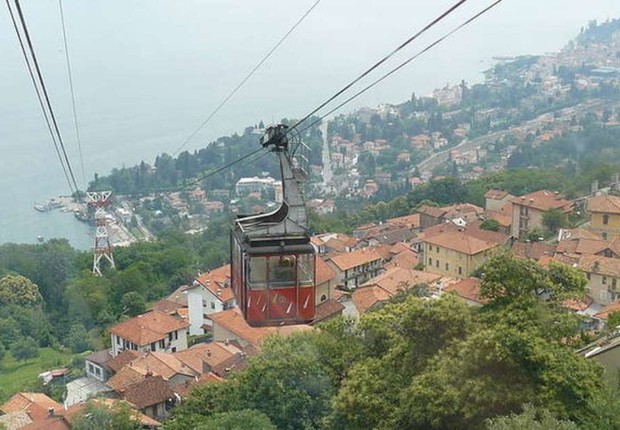 Queda de teleférico mata 13 pessoas e deixa duas crianças feridas