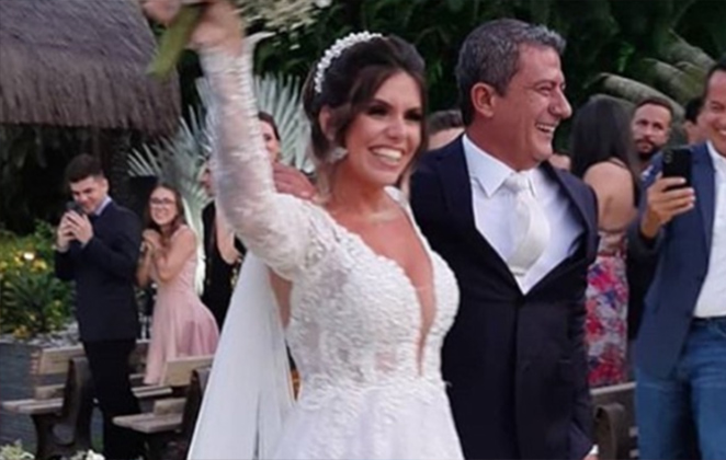 Prints mostram Tom Veiga detalhando agressão da mulher: ‘1 hora apanhando'
